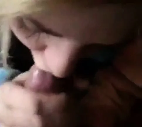 2 Really Cute Girls Giving a Blow Job
