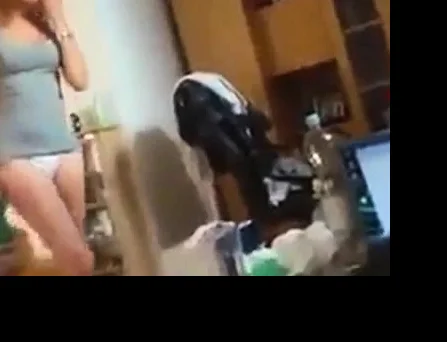Sexy blonde girl sucks cock early in the morning