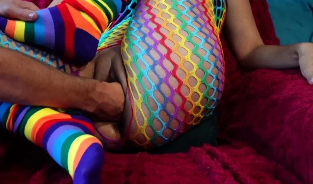 Deep Double Fisting Makes Brunette Moan with Orgasmic Pleasu