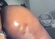 Natural brunette solo toying