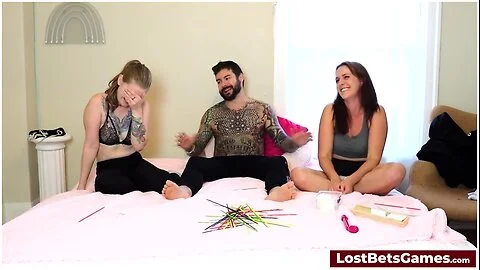 He Gets To Fuck Both His Hot Friends At The End Of This Strip Game