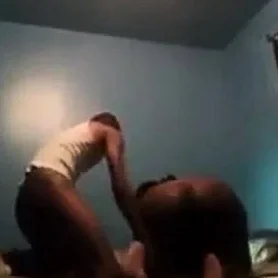 She Cheats On Her Boyfriend