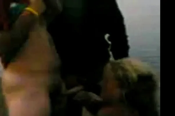 arab slut suck horny guys on the beach
