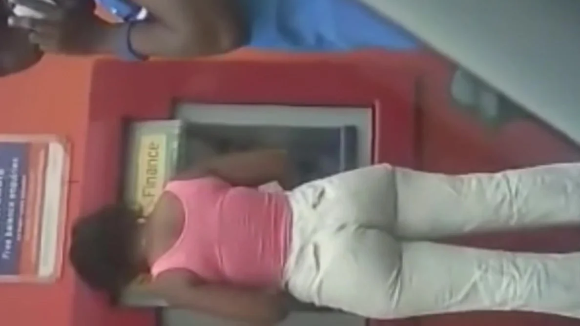 BUNDA DELICIOSA 16