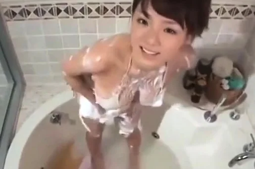 Sexy Japanese model Ai Shinozaki