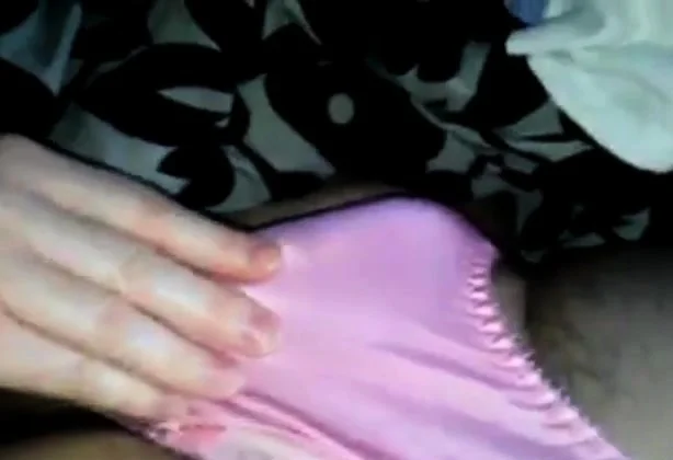 Gf gives pantyjob cum