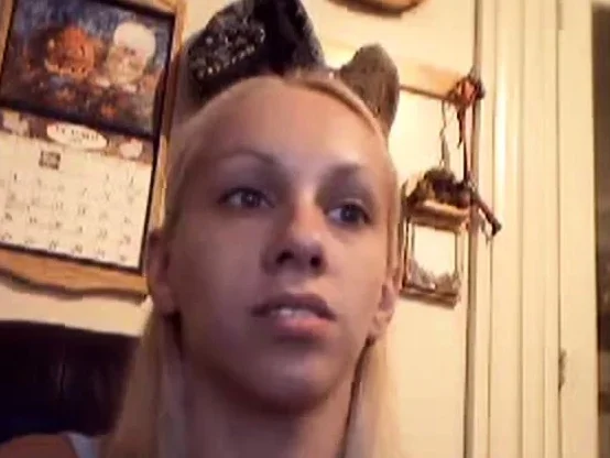 preggo blonde wiht big areols
