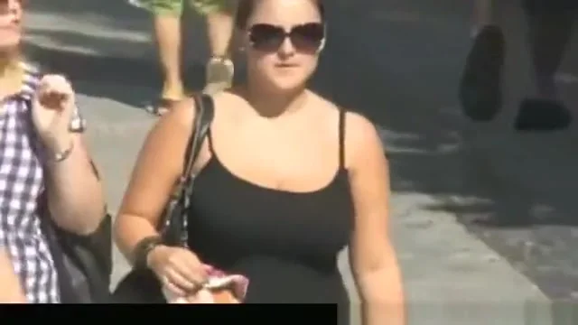 Down blouse bouncing titties 1