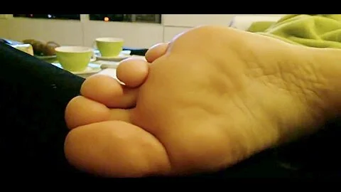 Long toes and size 9 soles