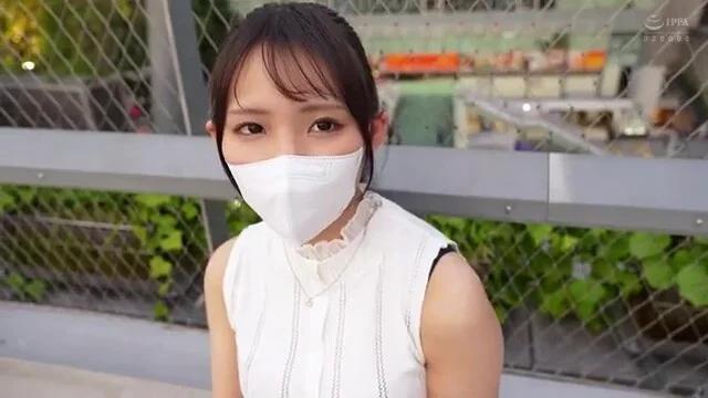Eカップのスレンダー美女がキスで始まるスローエッチでねっとりフェラとパイズリ