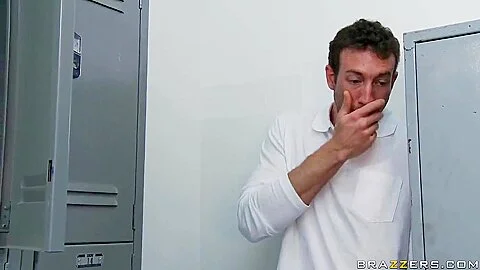 Fatty Carrie Ann sucking cock of Jordan Ash