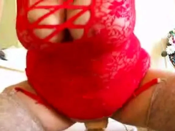Mature dildo play