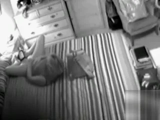Bored housewife masturbates to orgasm in the bedroom