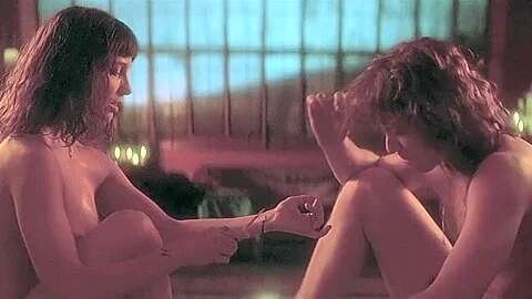 Kathleen Quinlan & Meg Ryan & Christina FultonIn The Doors