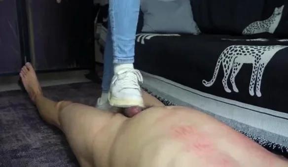 MissLinFJ Sneakers trample