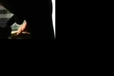 Il filme son epouse prise en levrette a la fenetre