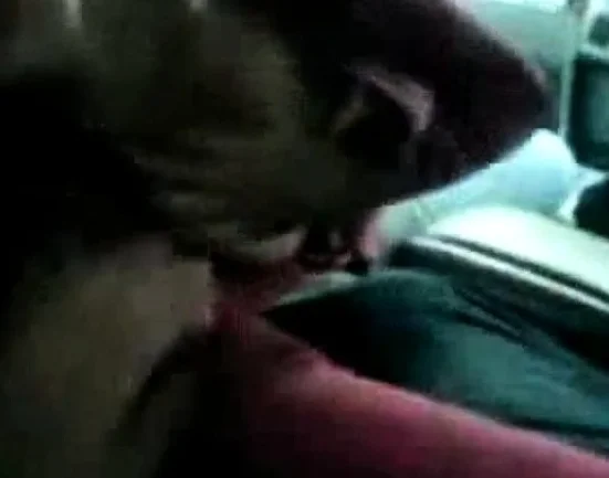 Amateur Asian Babe Blowjob in Karaoke Room