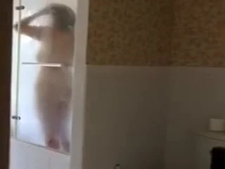 Bath fun 4983