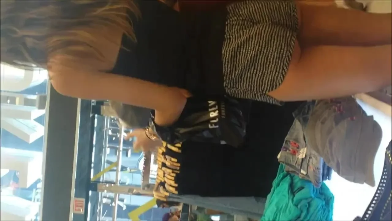What do you think about her ass cheeks?