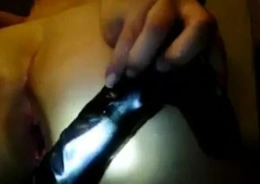 Fisting girl WOW Part 3