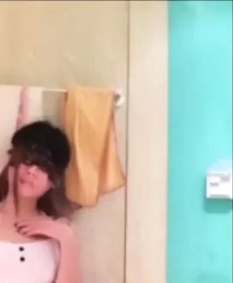 Asian sexy GF chinese webcam tease