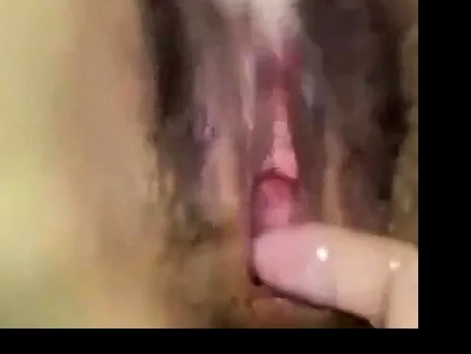 Inserted into a pussy that Japanese girl Tomoko is cum
