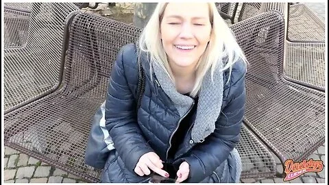 Offentlicher Orgasmus Mitten Im Stadtzentrum L Stepdaddys Luder