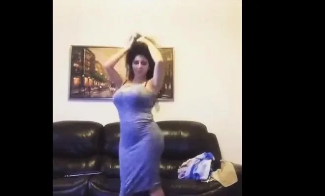 Huge Ass belly Dancing