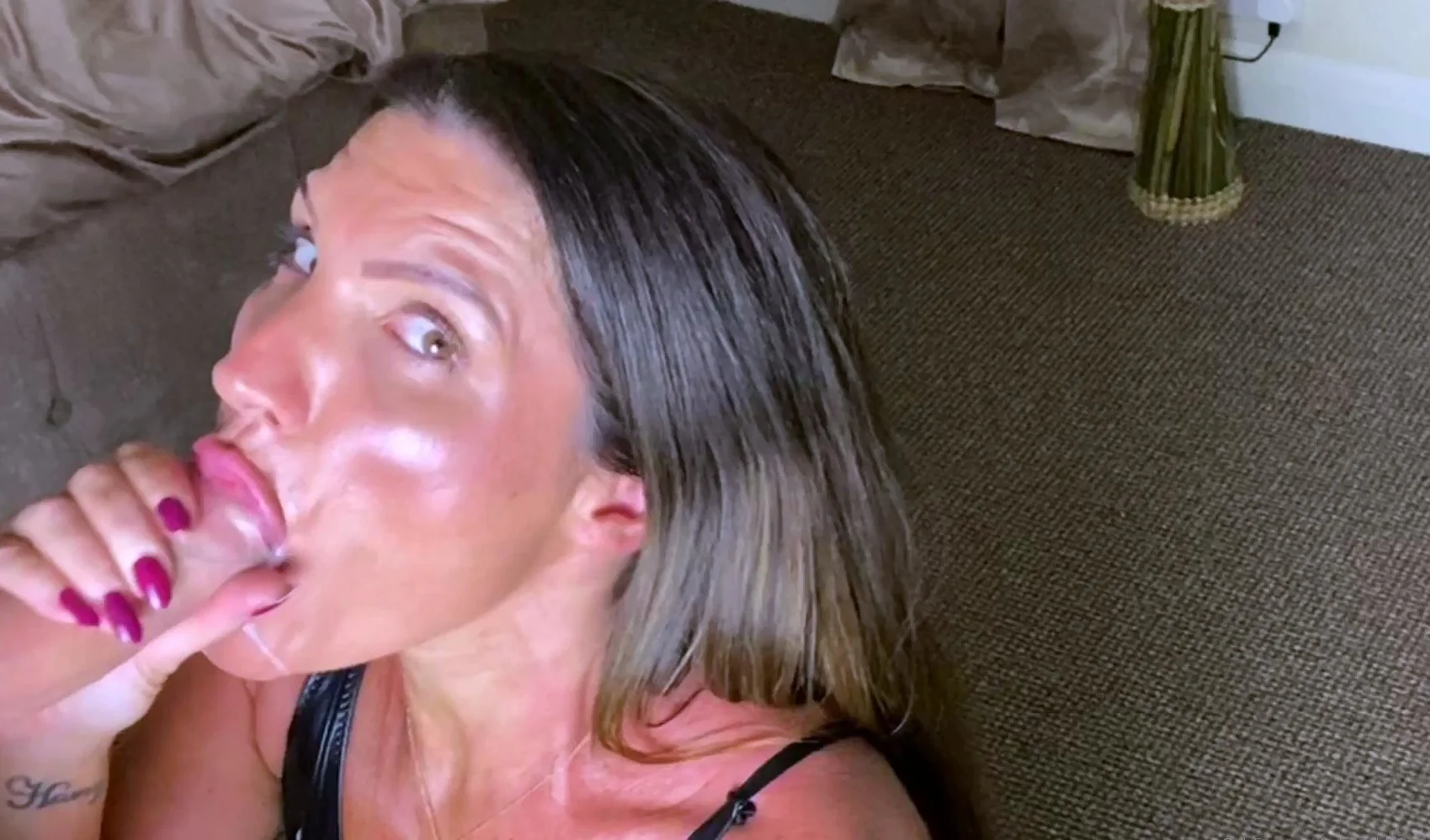 Real amateur blowjob footjob and fuck doggystyle