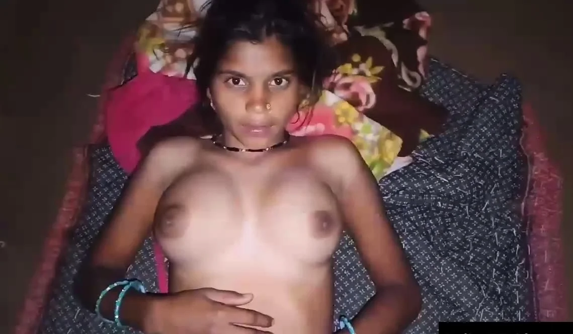 गाँव की स्लिम भाभी की