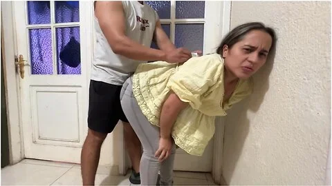 I Bring Sugar To My Neighbor And End Up Fucking Her