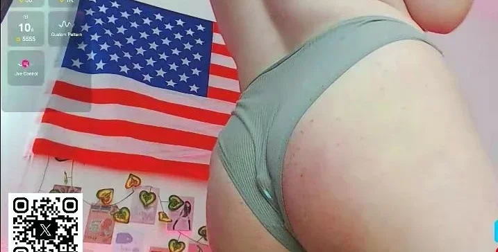 Pretty Blonde Teen Uses Fingers And Toys On Her Juicy Snatch