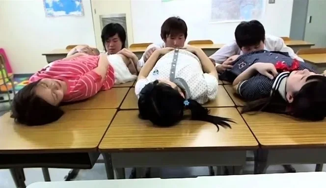 Amateur teens group sex