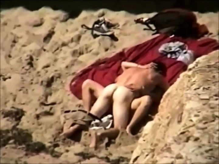 Amateur beach voyeur movie