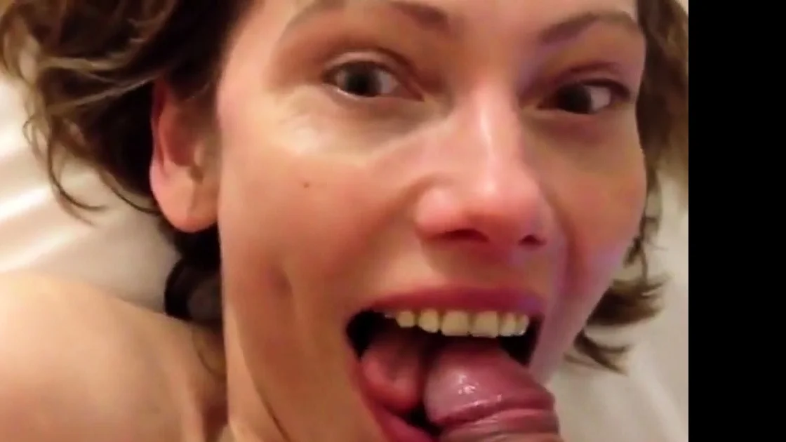 Drinking pee straight from the cock