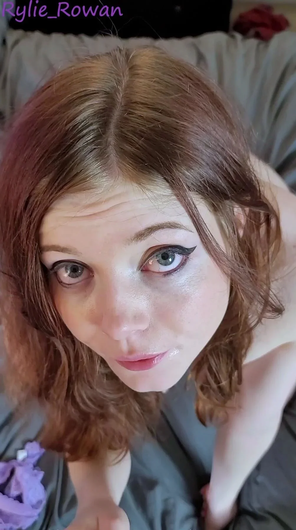 Amateur teen blowjob and cumshot from a guy