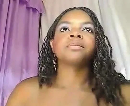 BigBusty Ebony