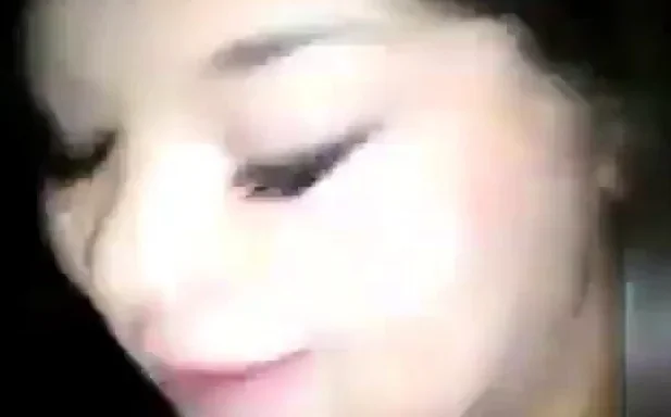 Japanese girl gives car blowjob before her curfew
