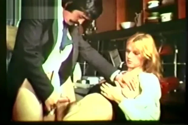 Brigitte Lahaie in Scene 4 - Festival erotique (1977)