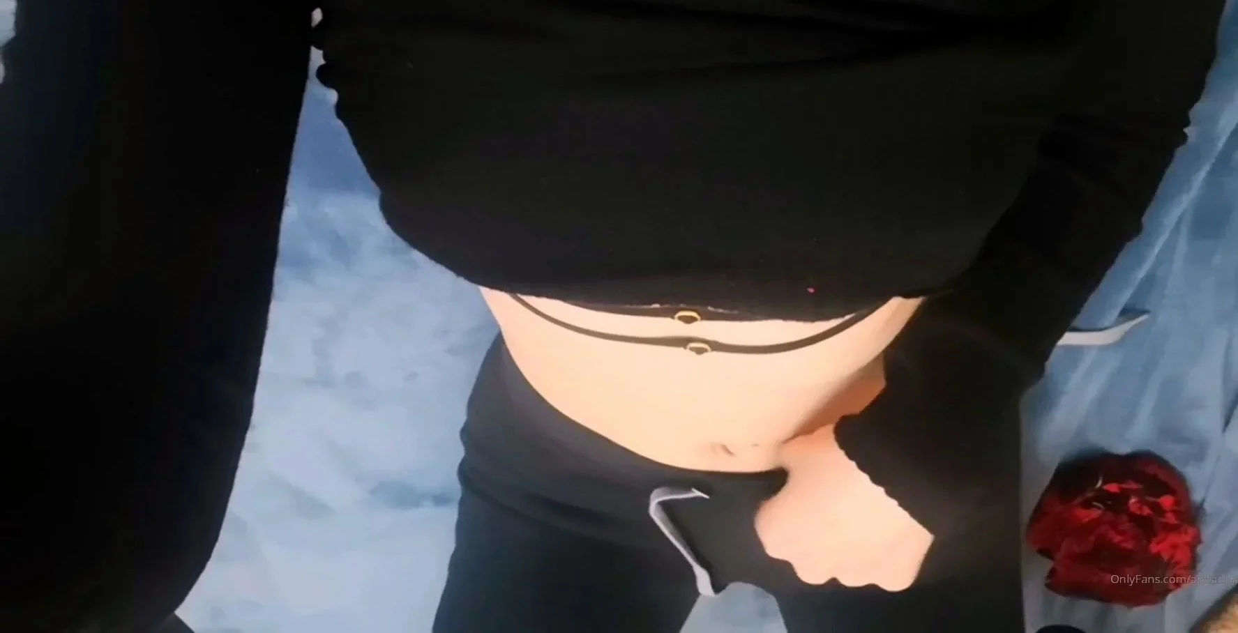 AMATEUR SOLO FEMALE MASTURBATION