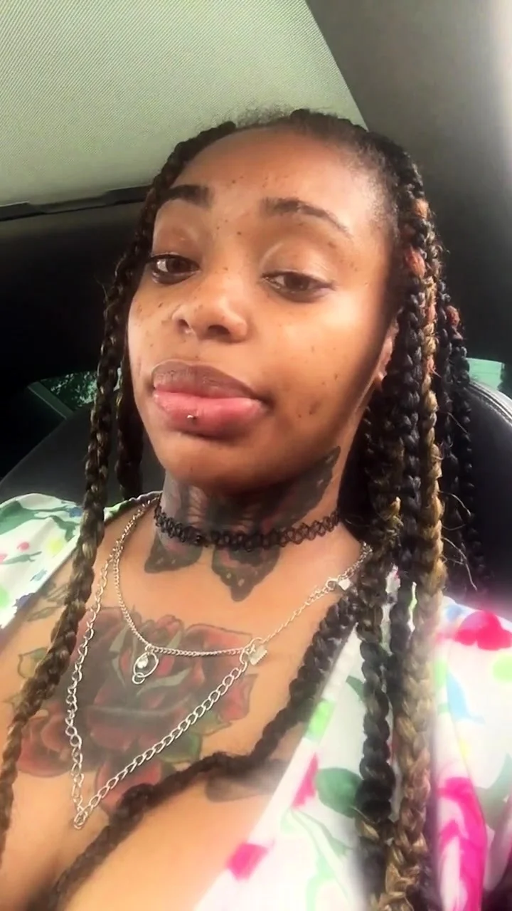 Wet tattooed raven babe Sahron with big boobs masturbates