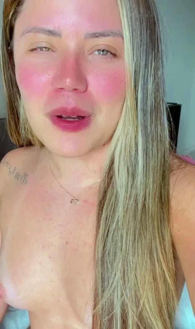 Amateur Blonde Teen Plays Solo with Toy Webcam Porn