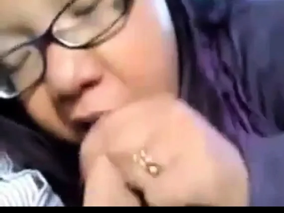 Amateur Chubby Asian Teen bus bj