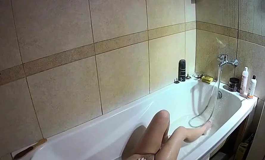 Amateur sex hidden cam