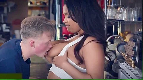Ashlyn Peaks - The Barista Has Big Tits