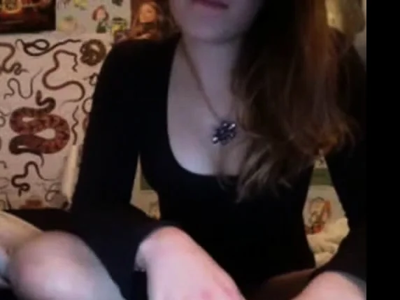 Hot teen Jess strips and rubs pussy in cam show