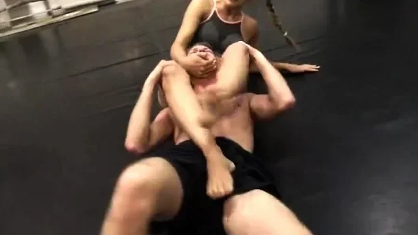 Dirty Wrestling Pit - Bully Groin Grabber