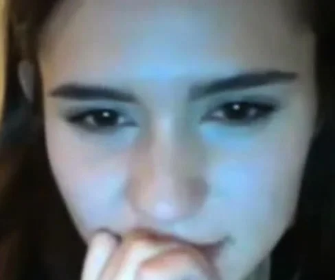 shy brunette 1st time masturbating on cam