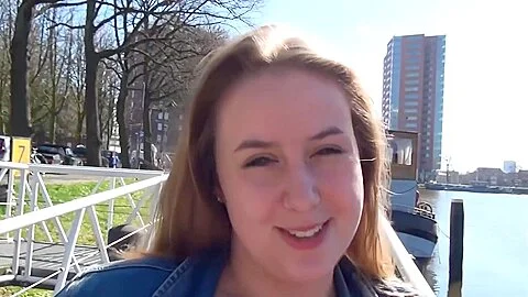 Big-boobs-becky Uit Groningen Heeft Cup Ee
