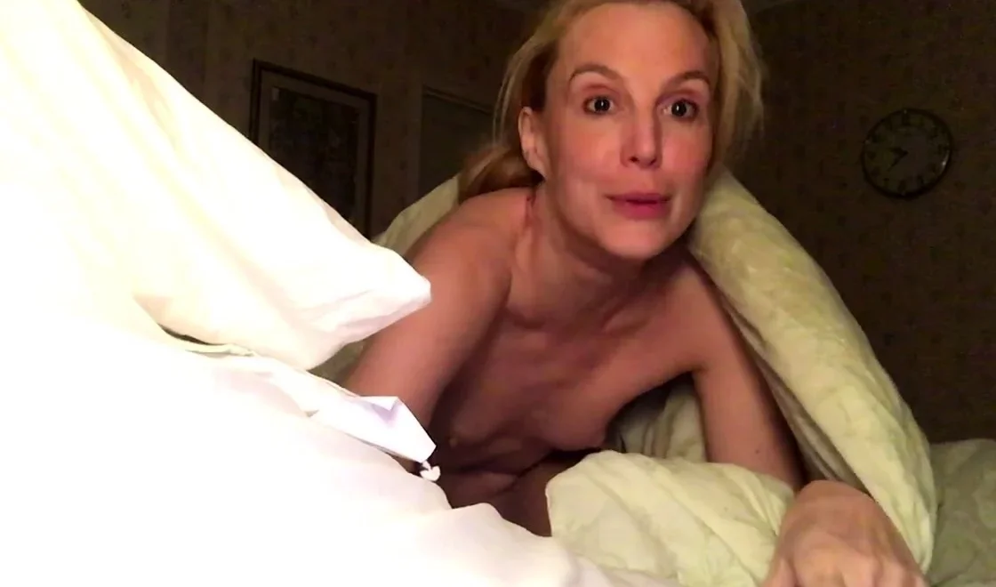 Amateur Milf homemade hardcore action with cum in mouth